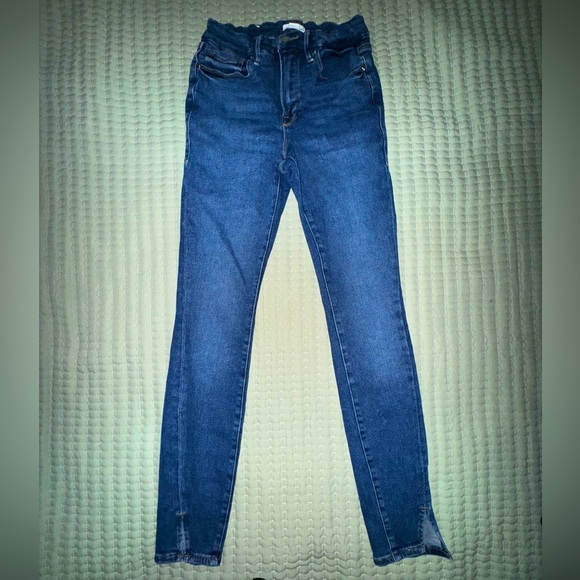 Good American split ankle skinny jeans. Stretchy size 6.  GUC - Picture 1 of 11